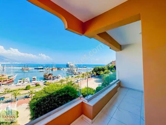 Alanya İskele Cad Üzeri Ful Manzaralı Denize Sıfır Lüks 2+1