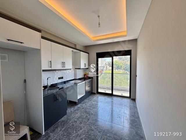 ALANYA ÇIPLAKLI'DA 2+1 AYRI MUTFAK HAVUZLU YENİ DAİRE