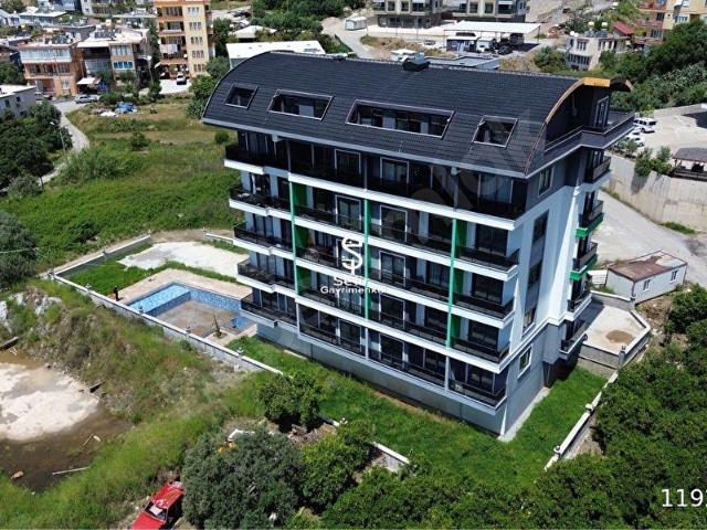 ALANYA ÇIPLAKLI'DA 2+1 AYRI MUTFAK HAVUZLU YENİ DAİRE