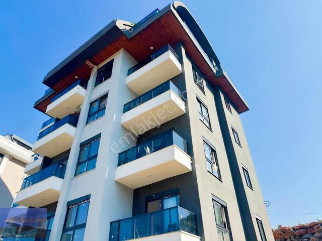 Alanya Oba Mahallesı 1 + 1 Eşyalı Daıre