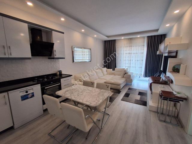 Alanya Oba Mahallesi Havuzlu Mobilyalı 1+1