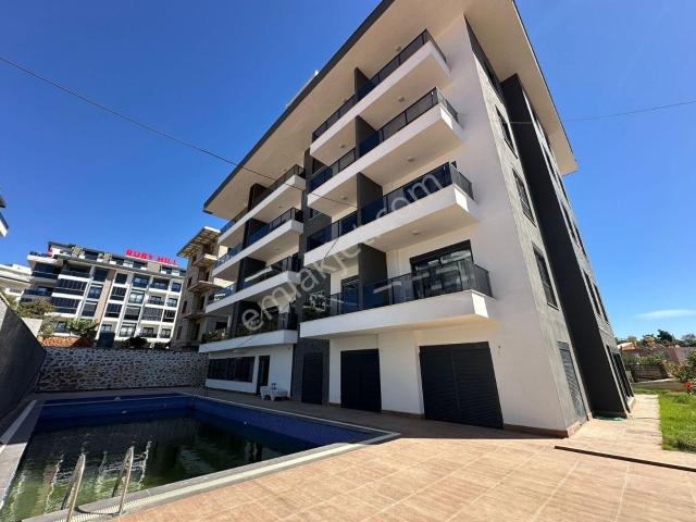 Alanya Oba Mahallesinde Kiralık 1+1 Eşyasız Daire