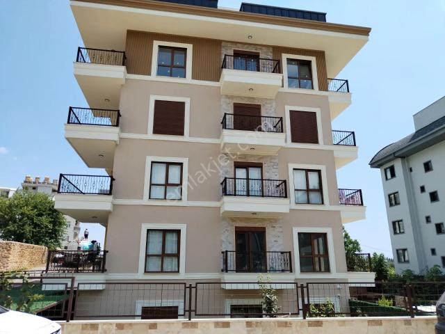 Alanya Oba Çarşamba Mahallesinde Kiralık 3+1 Dublex Daire