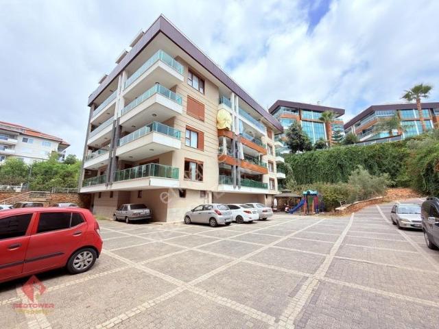 Alanya Oba Bölgesinde Ayrı Mutfaklı 130 M² 2+1 Satılık Daire
