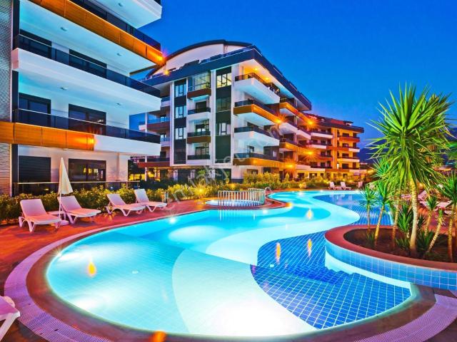 Alanya Oba’da Kale Ve Deniz Manzaralı 6+1 Lüks Dubleks