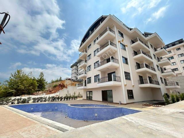 Alanya Oba 1+1 Muhtşem Doğa Manzaraı Satılık Geniş Daire