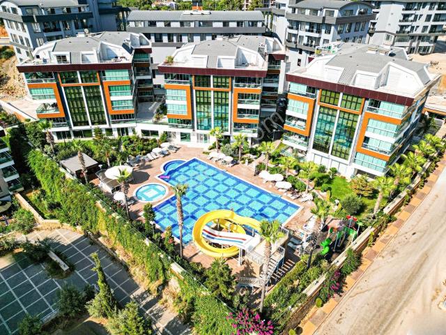 Alanya Oba'da Aktiviteli Site İçerisinde Satılık 3+1 Daire