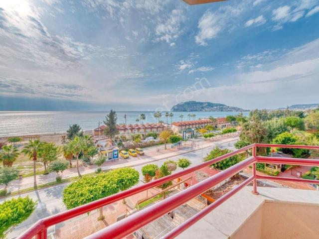 Alanya Oba'da Denize Sıfır Muhteşem Deniz Ve Kale Manzaralı Daire