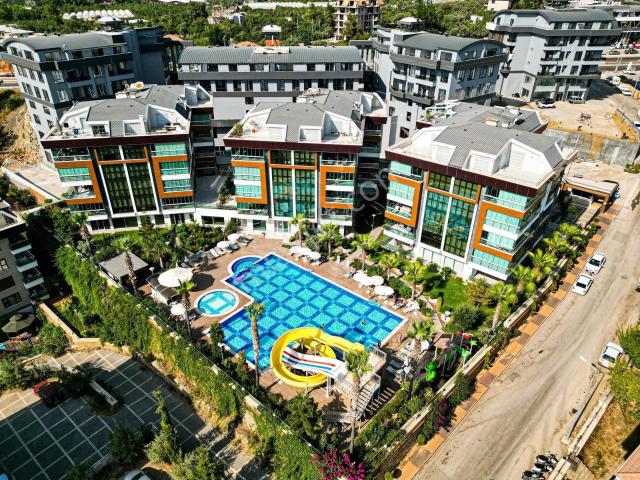 Alanya Oba'da Eşyalı, Geniş Balkonlu 3+1 Satılık Daire