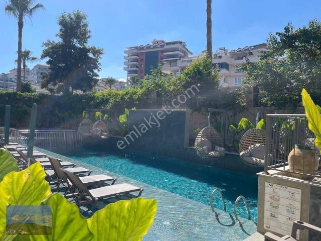 Alanya Oba'da Eşyalı Lüks 1+1 Kiralık Daire denize Yakın