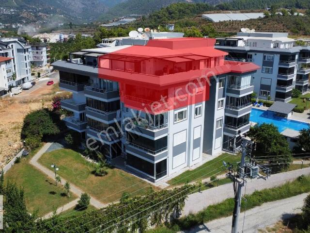 Alanya Oba'da Full Lüks Tadilatlı Manzaralı Dubleks Daire