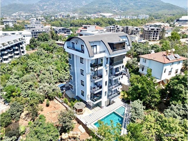 ALANYA OBA'DA KİRALIK 1+1 AKTİVİTELİ MERKEZİ KONUM EŞYASIZ DAİRE