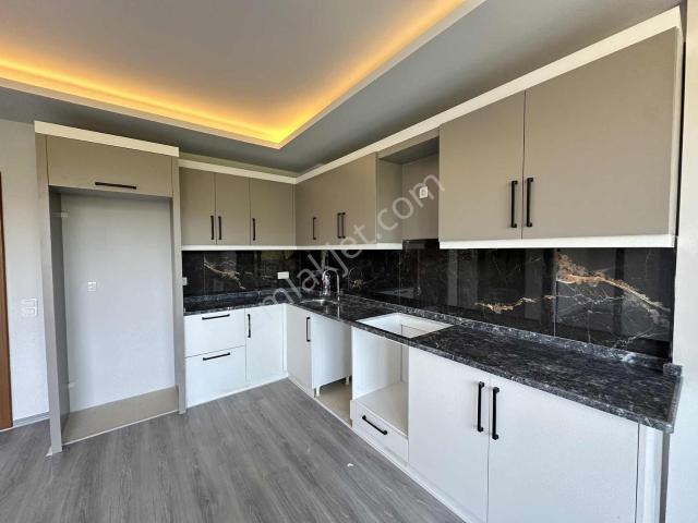 Alanya Oba'da Sıfır Lüks 1+1 Kiralık