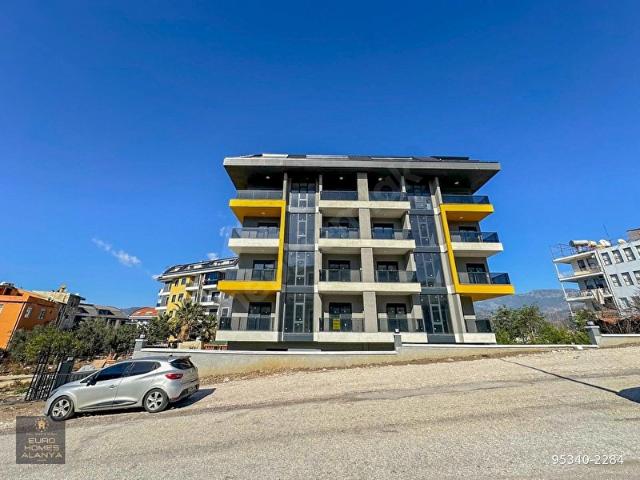 ALANYA OBA'DA SATILIK SIFIR 1+1 AMERİKAN MUTFAK DAİRE