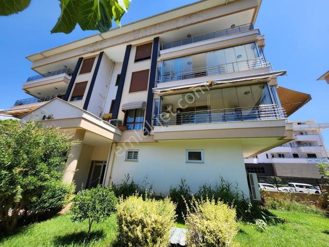 Alanya Oba'da Site İçerisinde Satılık 3+1 Daire