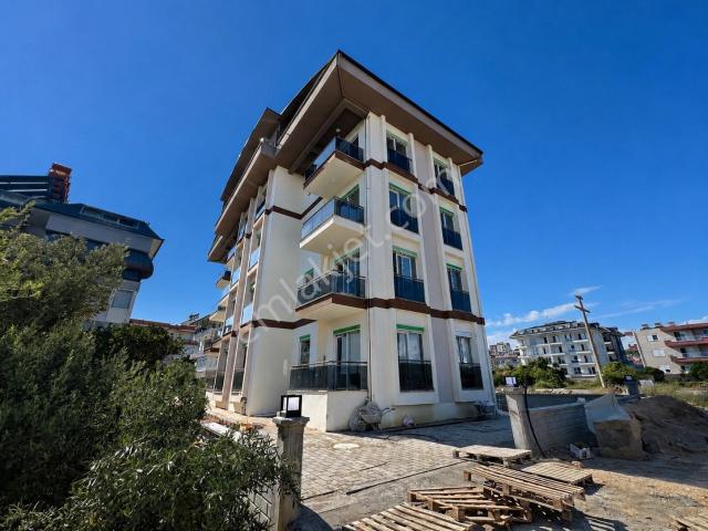 Alanya Okurcalarda Satılık 2+1 Site İçi Havuzlu Dubleks Daire