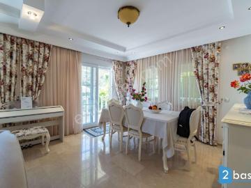 Alanya Ottoman Villalar İncekumda Doğa Manzaralı Site İçerisinde Harika Villa