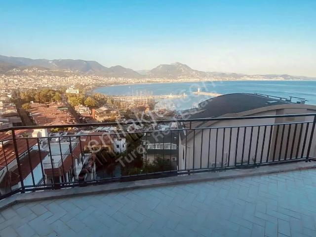 Alanya Limanı Manzaralı Kiralık 3+1 Daire
