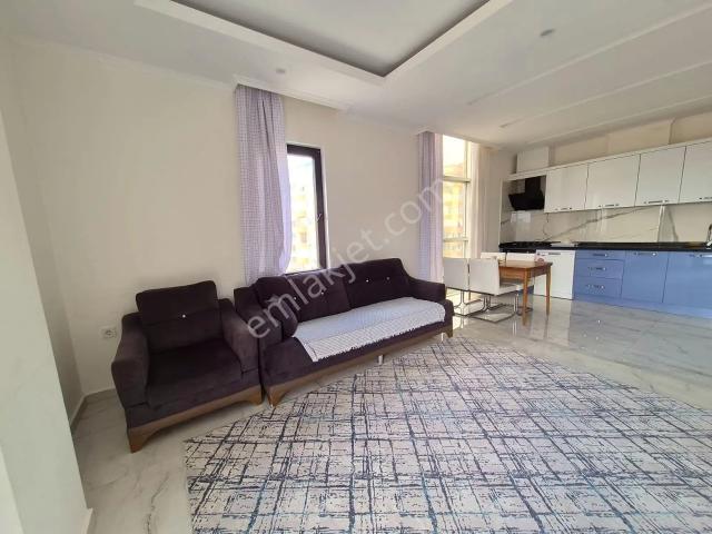 Alanya Mahmutlar’ın Kalbinde Kiralık Eşyalı 2+1 Lüks Daire
