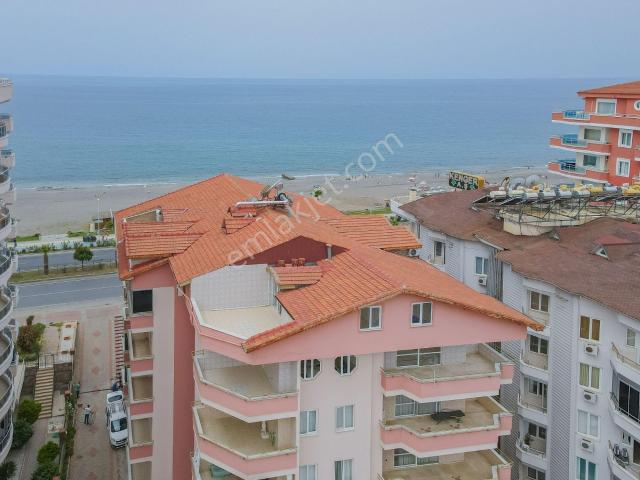 Alanya Mahmutlar’da Denize Sıfır 4+2 Full Eşyalı Satılık Daire