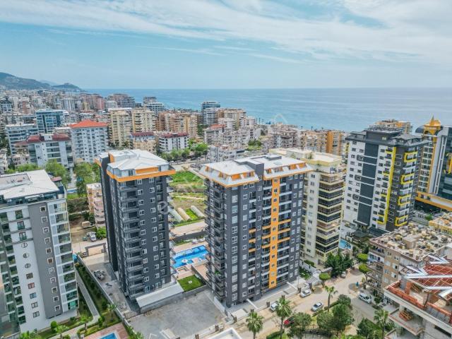 Alanya Mahmutlar 2+1 120m2 Eşyalı Denize 100m Aktiviteli Komplex