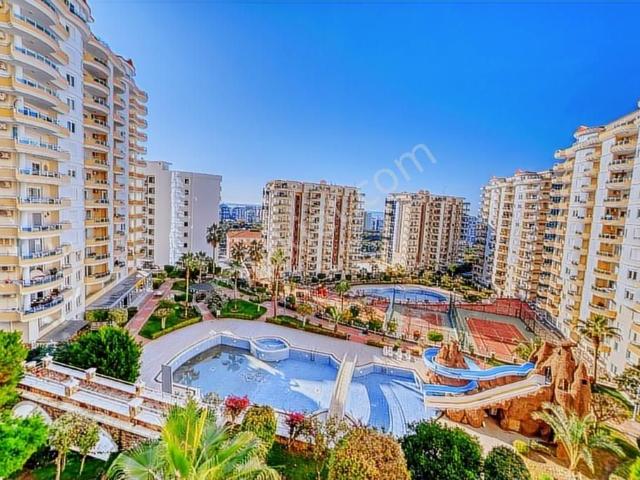 Alanya Mahmutlarda 21.000m2 Arsa Üzerine Kurulu Lüx Residence
