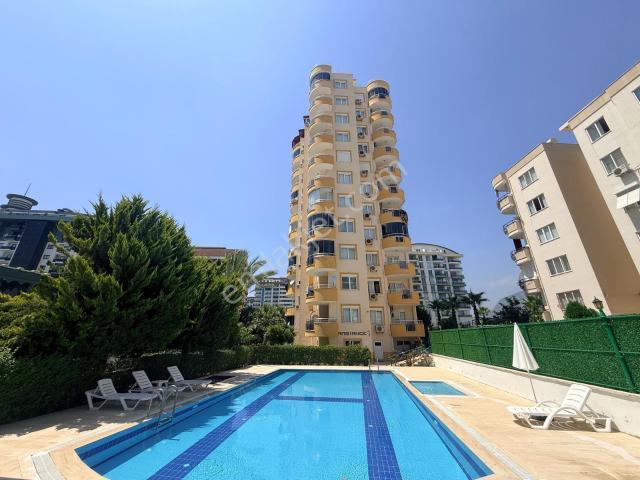 Alanya Mahmutlarda 3+1 Deniz Manzaralı Daire