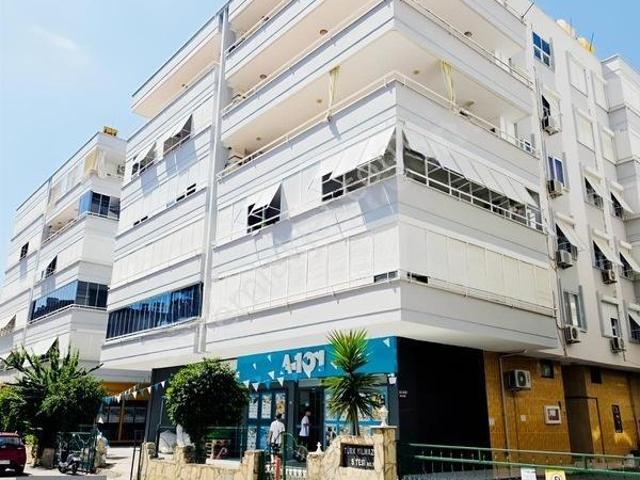 Alanya Mahmutlar'da Eşyalı 1+1 Ayrı Mutfak 100 M² Kiralık Daire
