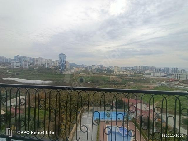ALANYA MAHMUTLARDA FULL AKTİVİTELİ REZİDANSTA KİRALIK 1+1 BOŞ DAİRE 15.000 TL