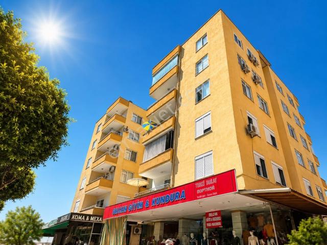 Alanya Mahmutlar'da Merkezi Konumda 2+1 Eşyalı Daire