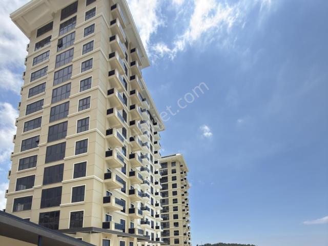 Alanya Mahmutlarda Satılık 2+1 Site İçi Havuzlu Sıfır Lüks Daire