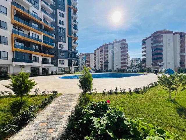 Alanya Mahmutlarda Sahile 600 Mt Ful Eşyalı Kiralık 1+1 Daire