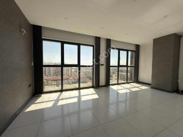 Alanya Metro Kavşağında Kiralık 3+1 Dubleks Ofis