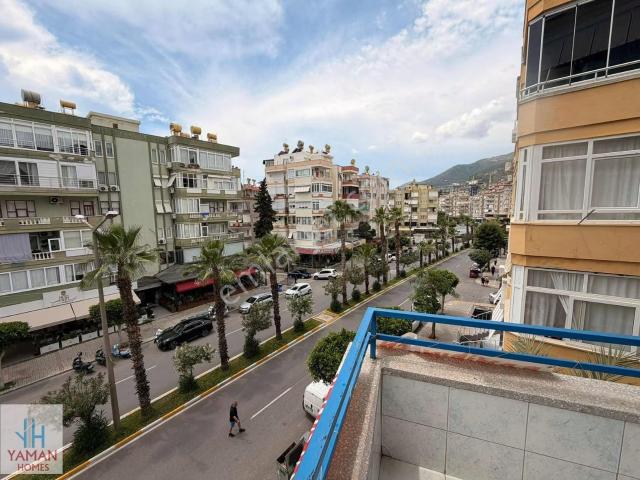 Alanya Merkez Başkent Hast Civarı Saray Mah Ayrı Mutfak 2+1