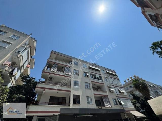 Alanya Merkez Güllerpınarı Mahallesi 2+1 Ayrı Mutfak Daire