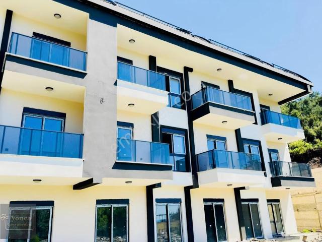 Alanya Merkez Küçükhasbahçe Mah Kupon Tek Tapu 2 Adet 1+1 Havuz