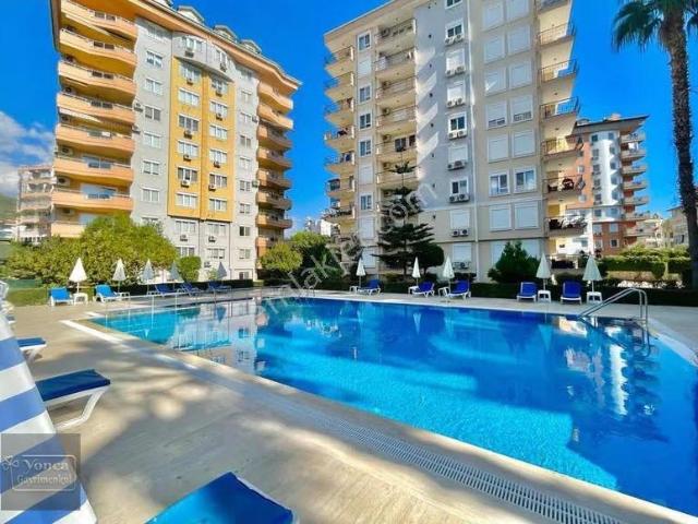 Alanya Merkez Site İçinde 1+1 Eşyalı 65 M2 İkamet Ve Vatandaşlı