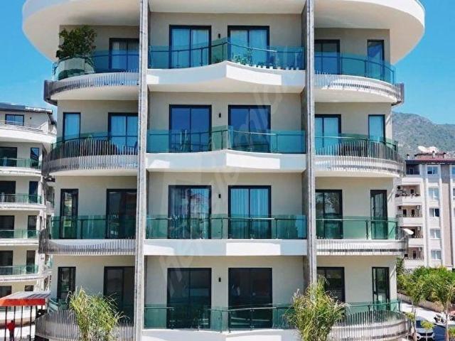 ALANYA MERKEZ 1+1 50M2 EŞYASIZ AKTİVİTELİ DENİZE YAKIN DAİRE