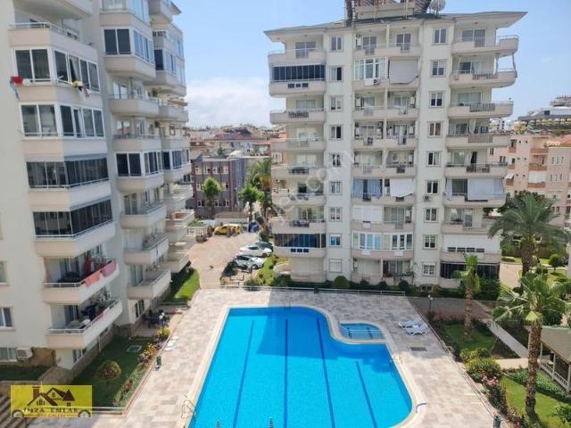 Alanya Merkezde 3 Oda 1 Salon Ayrı Mutfaklı Kiralık Daire