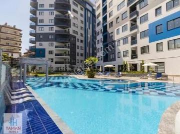 Alanya Merkezde Ful Konsept Site İçi Kiralık Eşyalı 2+1 Daire