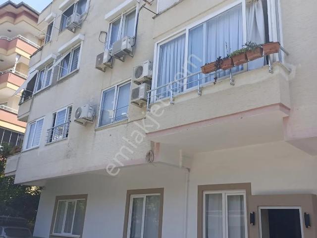 Alanya Merkez'de Satılık Geniş 3+1 Daire