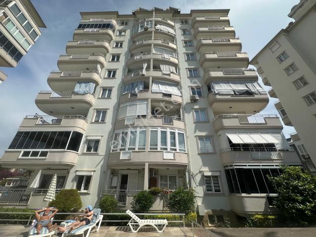 Alanya Saray Mah.kale Manzaralı Satılık 2+1 Daire
