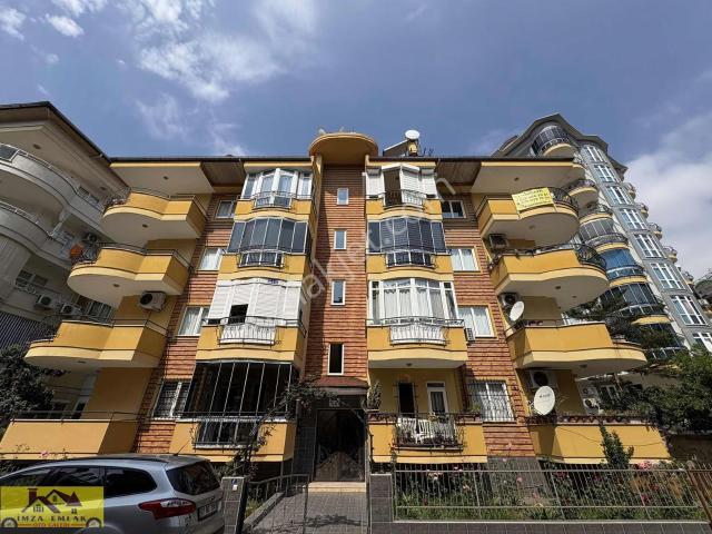Alanya Saray Mahallesinde Kiralık 4+1 Dublex Daire