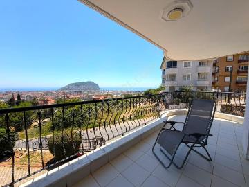 Alanya Sugözü Deniz, Kale Ve Şehir Manzaralı 2+1 Satılık Daire