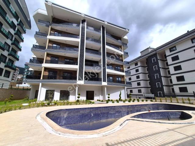 Alanya Çıplaklı Mahallesi’nde Kampüse Yakın Satılık Sıfır 2+1 Daireler