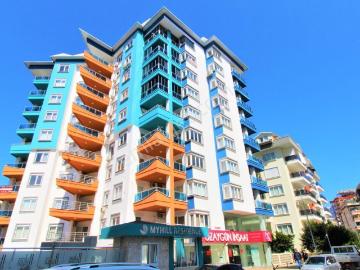 Alanya Tosmur Mah. Aktivitelli Bina İçinde 1+1 Eşyalı Geniş Daire