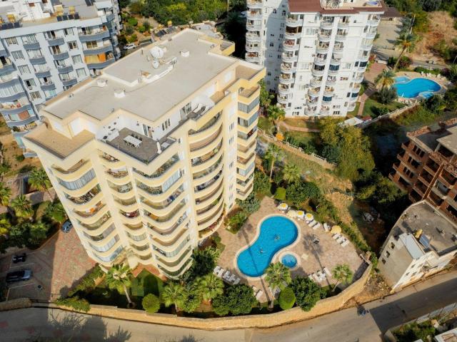 Alanya Tosmur 2+1 Mobilyalı Site İçerisinde Denize 350 Metre Satılık Daire
