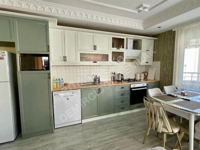 Alanya Tosmurda Havuzlu Site İçerisinde Eşyalı Satılık 2+1 Daire