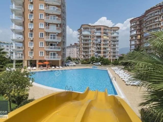Alanya Tosmur'da Havuzlu Sitede Satılık 2+1 Deniz Manzaralı Daire