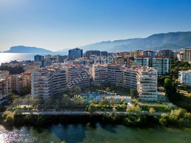 Alanya Tosmurda İkamete Uygun Deniz Ve Havuz Manzaralı 2+1 Daire